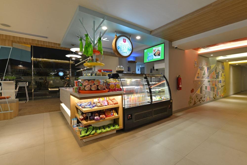 Pop! Hotel Solo Екстер'єр фото